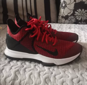 Alternative view of Giày Nike LeBron Witness 4 EP 'Bred' CD0188-002