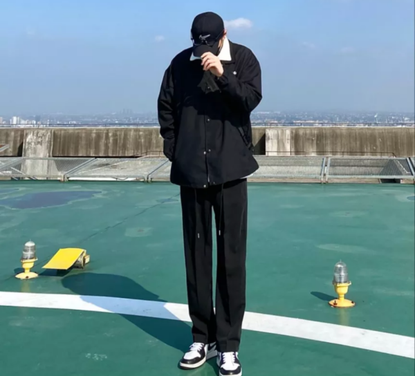 Giày Nike Air Jordan 1 Retro High OG 'Black White' 555088-010 - Hình ảnh 4