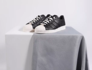 Giay Adidas Superstar 82 'Beige Black Leather' GX3746