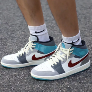 Giay Nike Air Jordan 1 Mid 'Exploration Unit' FB1870-161