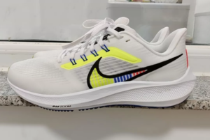 Giay Nike Air Zoom Pegasus 39 PS 'White Volt Racer Blue' DM4015-100