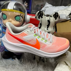 Giay Nike Air Zoom Pegasus 39 GS 'White Total Orange' DM4015-102