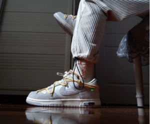 Alternative view of Giày Nike Off-White x Dunk Low 'Lot 39 Of 50' DJ0950-109