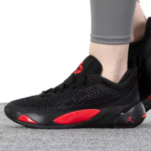 Giay Nike Air Jordan Luka 1 'Bred' DQ6510-060