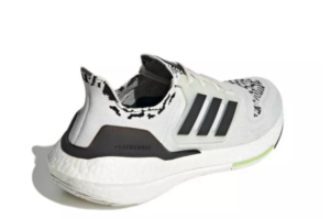 Giay Adidas UltraBoost 22 'Non Dyed Zebra' GX5573