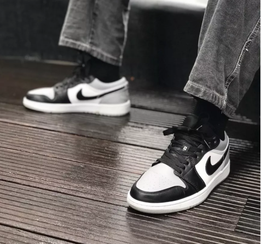 Giày Nike Air Jordan 1 Low Shadow Toe 553558 052