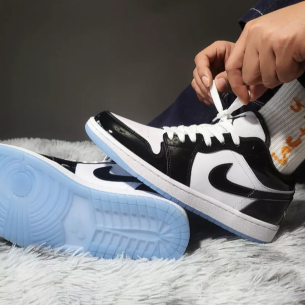 Giày Nike Air Jordan 1 Low GS 'Concord' DV1333-100 - Hình ảnh 3