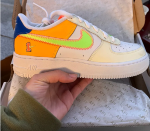 Giay Nike Air Force 1 LV8 GS 'Player One Laser Orange' FB1838-131