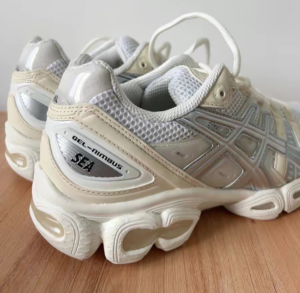 Giay Asics x Wind and Sea Gel-Nimbus 9 'White Pure Silver' 1201A801-100