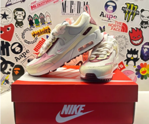 Giay Nike Air Max 90 Futura 'Valentine's Day' FD4615-111