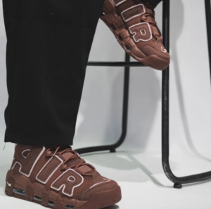 Giay Nike Air More Uptempo 96 'Valentine's Day' DV3466-200