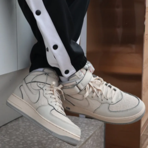 Giay Nike Air Force 1 Mid 'Tear Away' DZ5367-219