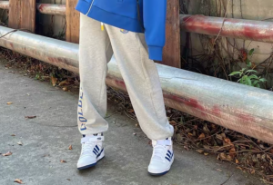 Giay Adidas Forum Mid 'White Royal Blue' FY4976