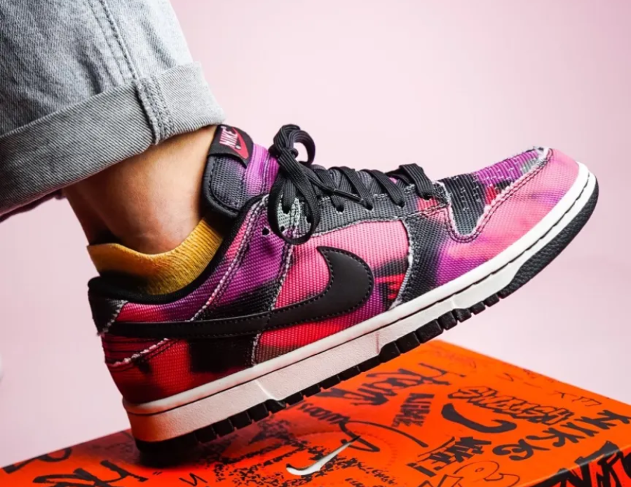 Nike Dunk Low Graffiti DM0108-002