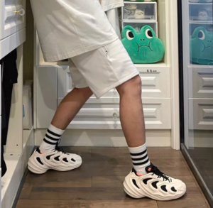 Giay Adidas adiFOM Q 'Wonder White Black' HP6582