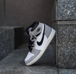 Giay Nike Air Jordan 1 Retro High OG 'White Cement' DZ5485-052