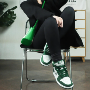 Giay Nike Air Jordan 1 Retro High OG ‘Gorge Green’ DZ5485-303