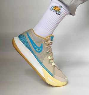 Giay Nike Kyrie Flytrap 6 EP 'Sanddrift Blue Lightning' DM1126-100