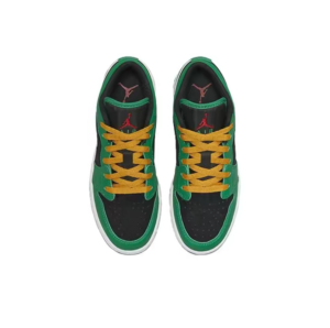 Giay Nike Air Jordan 1 Low SE GS 'Christmas' DQ8421-300