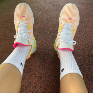 Giay Nike LeBron Witness 6 EP 'White Melon Tint' DC8994-101