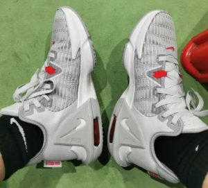 Giay Nike LeBron Witness 6 EP 'Pure Platinum' DC8994-003