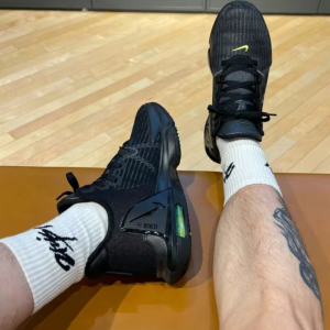 Giay Nike LeBron Witness 6 EP 'Black Volt' DC8994-004