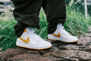 Giay Nike Air Ship 'University Gold' DX4976-107