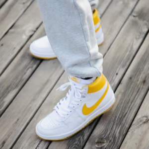 Giay Nike Air Ship 'University Gold' DX4976-107