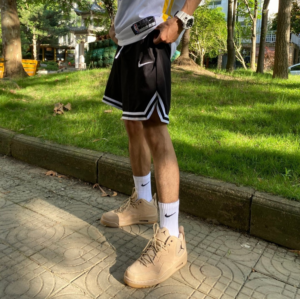 Giay Nike Air Jordan Courtside 23 'Desert Gum' AT0057-200