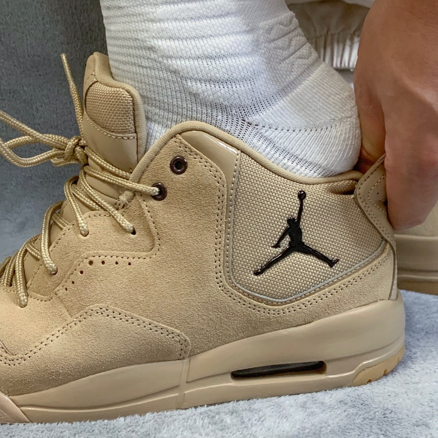Giày Nike Air Jordan Courtside 23 'Desert Gum' AT0057-200