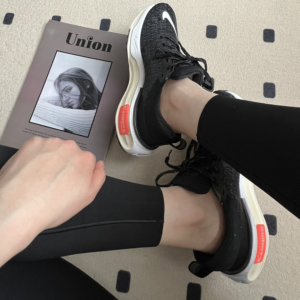 Giay Nike ZoomX Invincible Run Flyknit 3 'Black White' DR2615-001