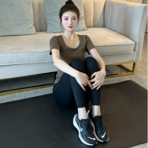 Giay Nike ZoomX Invincible Run Flyknit 3 'Black White' DR2615-001