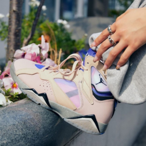 Giay Nike Air Jordan 7 Retro SE 'Sapphire' DJ2636-204