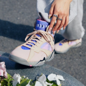 Giay Nike Air Jordan 7 Retro SE 'Sapphire' DJ2636-204