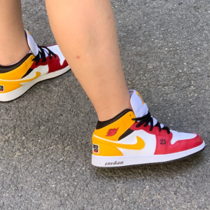 Giay Nike Air Jordan 1 Mid SE 'Motorsports' DJ0336-067