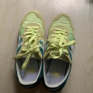 Giay Onitsuka Tiger Serrano 'Yellow White' 1183B400-750