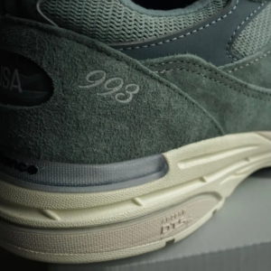 Giay New Balance Kith x 993 Made in USA 'Pistachio' MR993KH1
