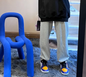 Giay Nike Air Jordan 1 Mid GS 'Lakers' DQ8423-517