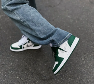 Giay Nike Air Jordan 1 Retro High OG ‘Gorge Green’ DZ5485-303