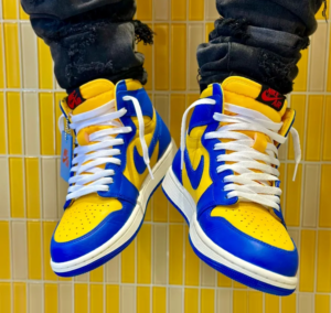 Giay Nike Air Jordan 1 Retro High OG 'Reverse Laney' FD2596-700