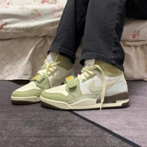 Giay Nike Air Jordan Legacy 312 GS 'Year of the Rabbit' FD9909-111