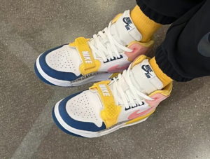 Giay Nike Air Jordan Legacy 312 GS 'White Blue' FD9909-161