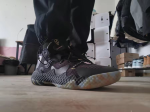 Giay Adidas Harden Vol. 6 'Black Marbled' GW1712