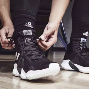 Giay Adidas Pro Bounce 2018 'Black White' FW5746