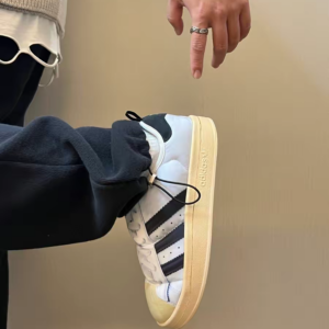 Giay Adidas Puffylette 'Superstar' HP6697