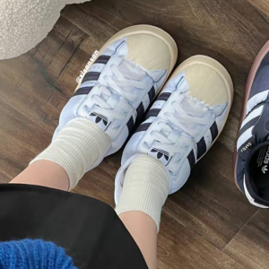 Giay Adidas Puffylette 'Superstar' HP6697