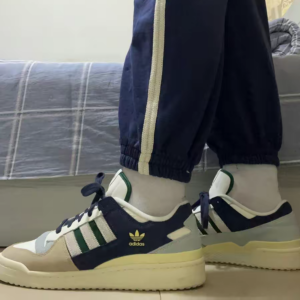 Giay Adidas Forum 84 Low 'Beige Navy Green' GW4332