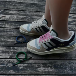 Giay Adidas Forum 84 Low 'Beige Navy Green' GW4332