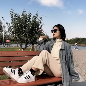 Giay Adidas Superstar Bonega 'White Black Gold Metallic' GX1840