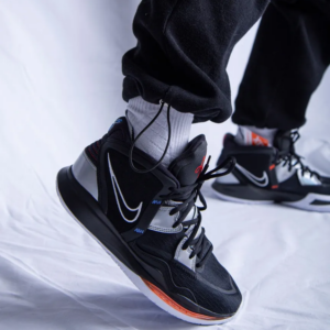 Alternative view of Giày Giày Nike Kyrie 8 EP 'Fire and Ice' DC9134-001